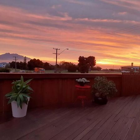 3 Bedroom Holiday Home In Prime Kaikoura Location! Kültér fotó