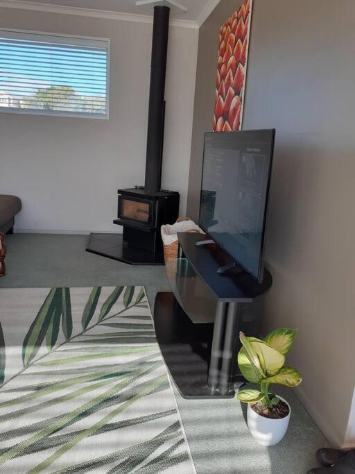 3 Bedroom Holiday Home In Prime Kaikoura Location! Kültér fotó